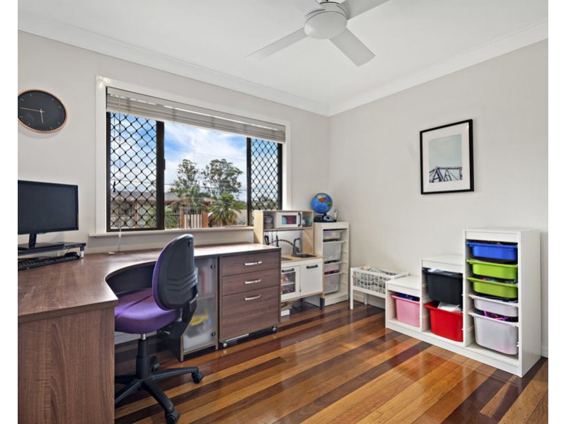 9 Goomerah st, Mount Gravatt East QLD 4122