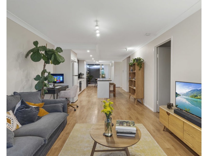 3/96 Norman Crescent, Norman Park QLD 4170