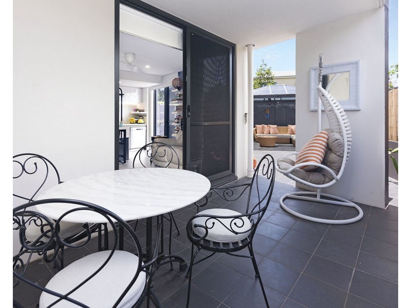 315/ 38 Gladys Street, Greenslopes QLD 4120