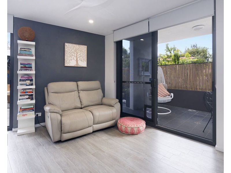 315/ 38 Gladys Street, Greenslopes QLD 4120