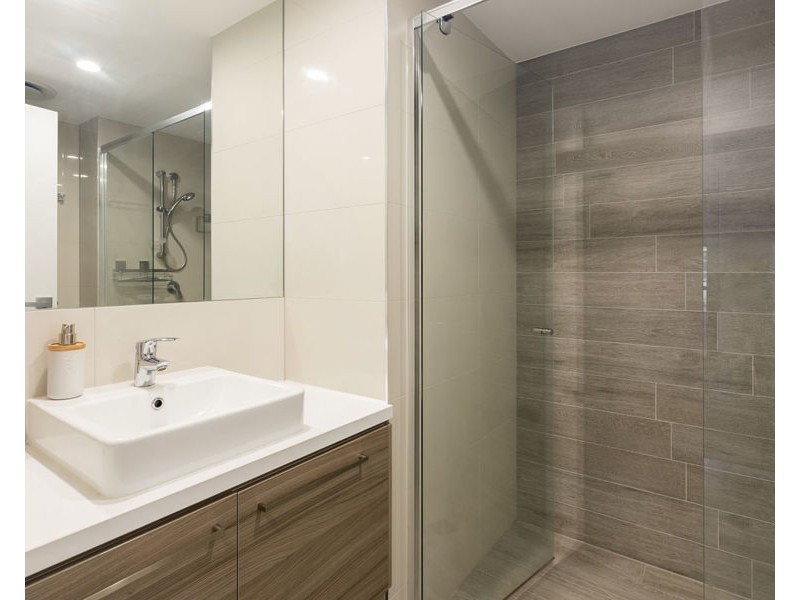 315/ 38 Gladys Street, Greenslopes QLD 4120