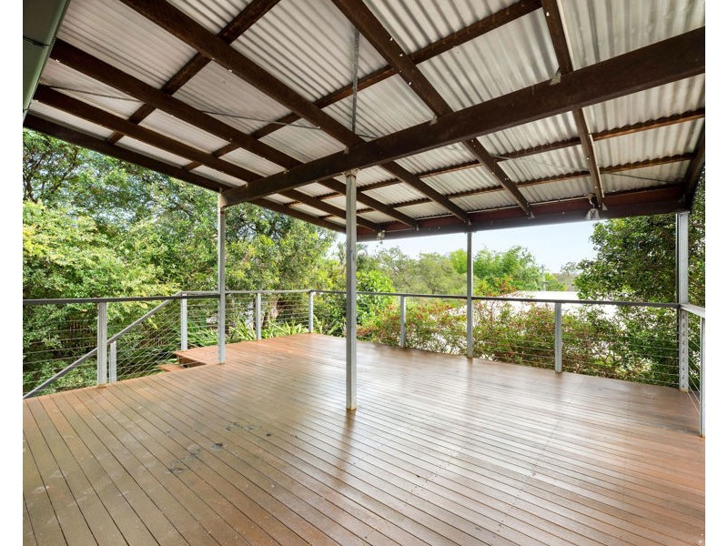 115 Nursery Road, Holland Park West QLD 4121