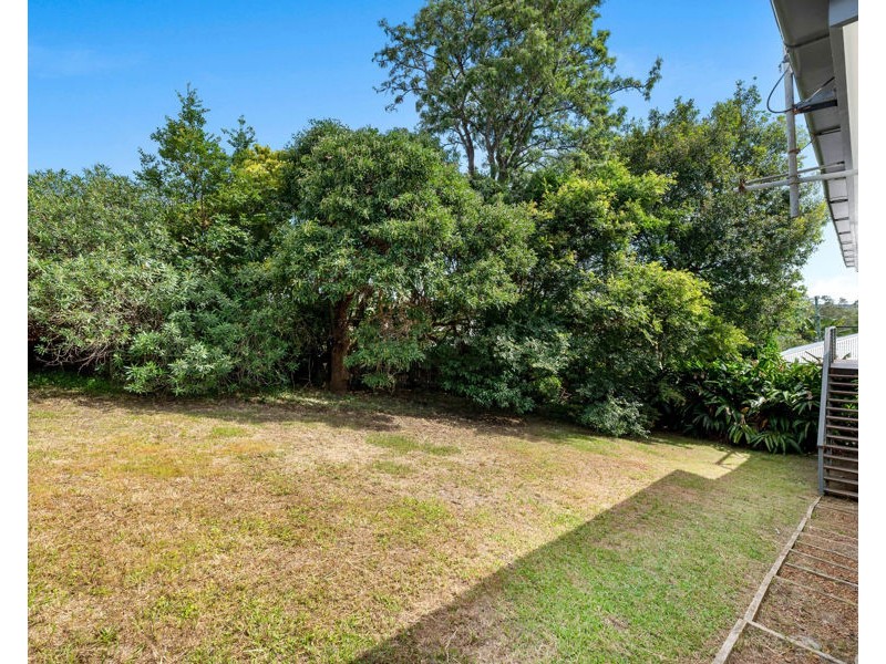 115 Nursery Road, Holland Park West QLD 4121