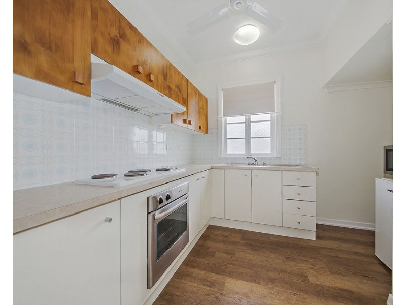 51 Octantis Street, Coorparoo QLD 4151