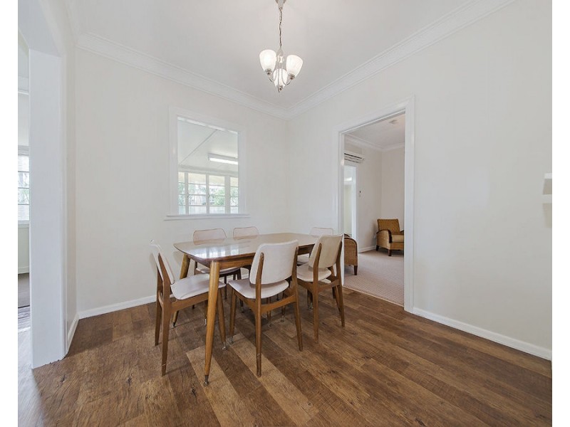 51 Octantis Street, Coorparoo QLD 4151