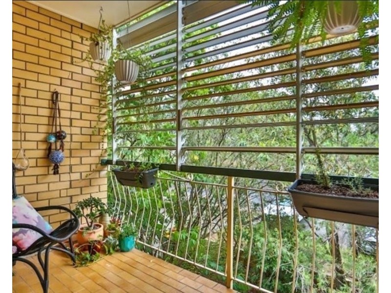 4/22 Princess st, Fairfield QLD 4103