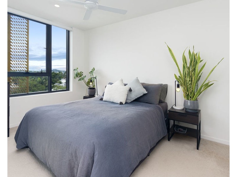 501/ 58 Manilla Street, East Brisbane QLD 4169