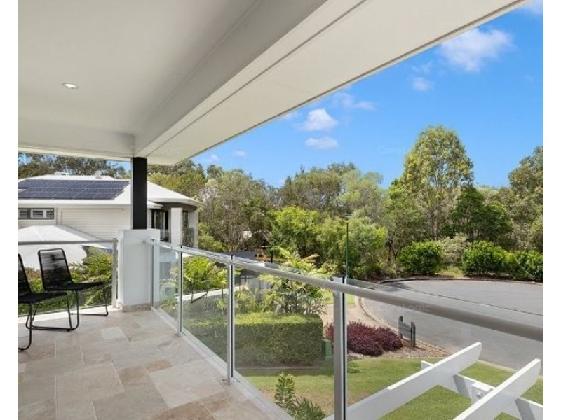 16 Acer Place, Redland Bay QLD 4165