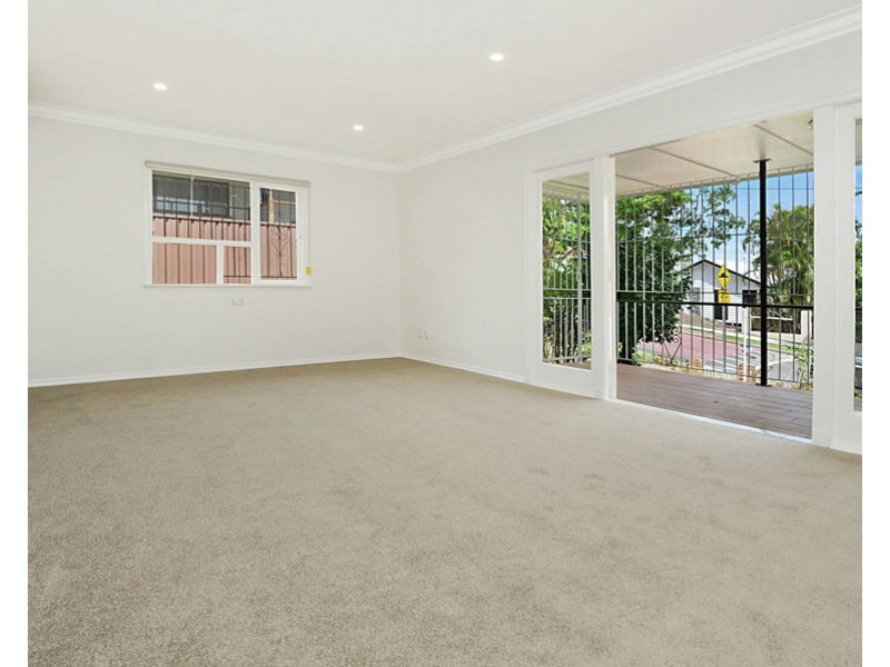 42 Monkton Street, Tarragindi QLD 4121