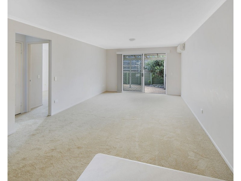 57/30 Meadowlands Road, Carina QLD 4152