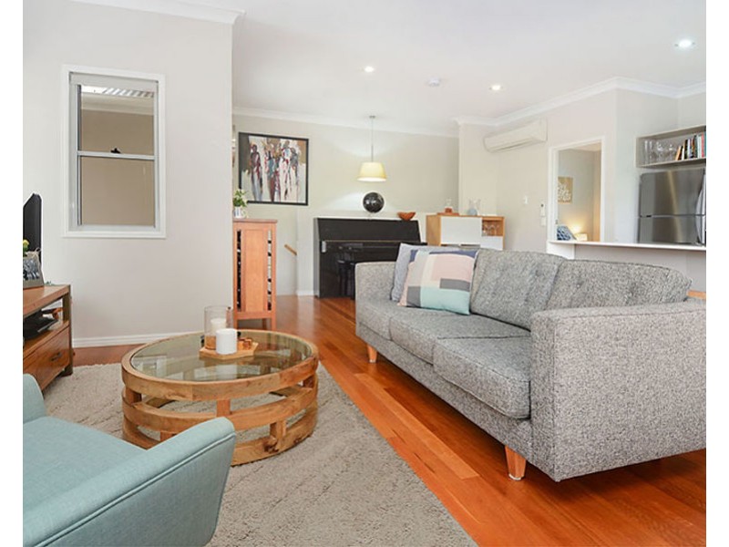 7/30 Rutland St, Coorparoo QLD 4151