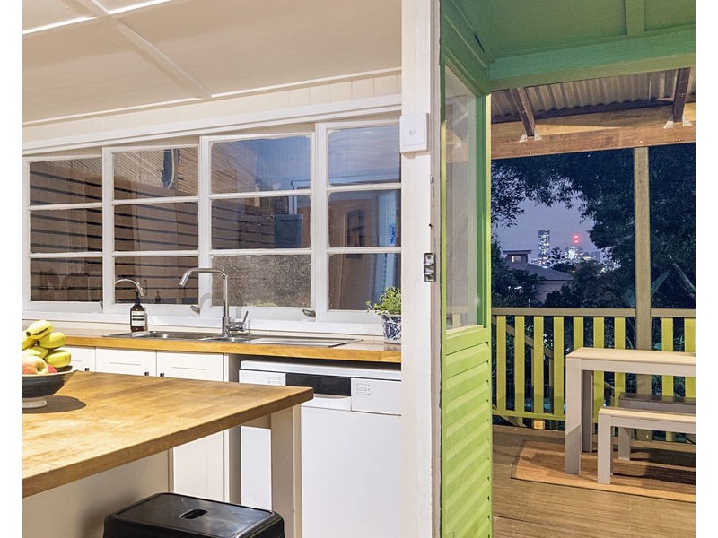 109 Waverley Street, Annerley QLD 4103