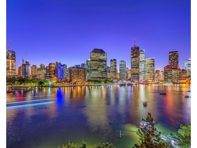 21 Pixley St, Kangaroo Point QLD 4169