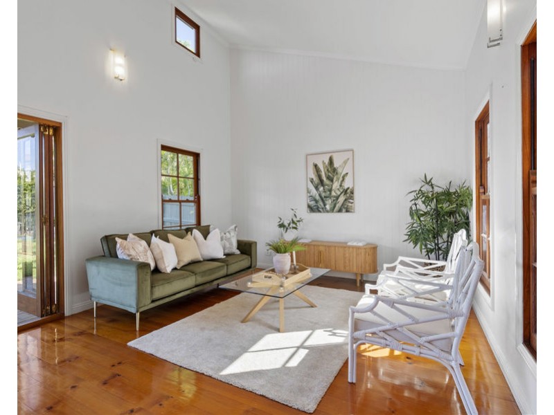 79 Raff Avenue, Holland Park QLD 4121