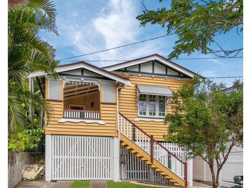 20 Brown Street, Camp Hill QLD 4152