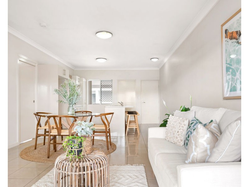 6/15 Rolle Street, Holland Park West QLD 4121