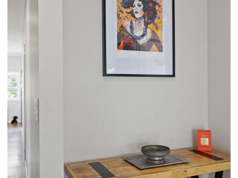 56 Framont Ave, Holland Park QLD 4121