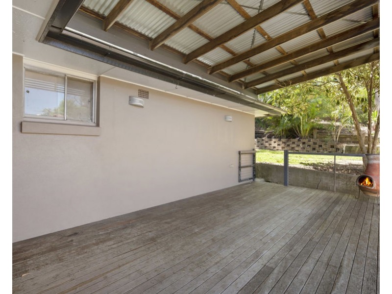 17 Flynn st, Holland Park West QLD 4121