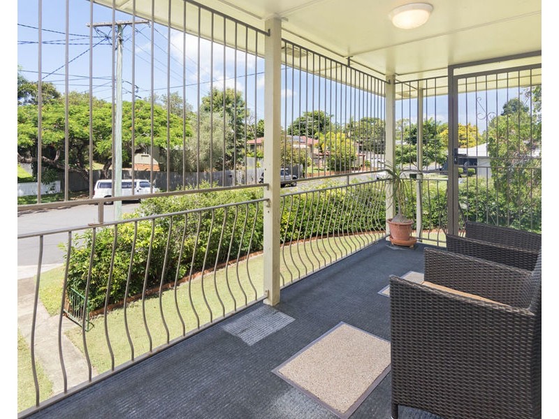 88 Sydney Avenue, Camp Hill QLD 4152