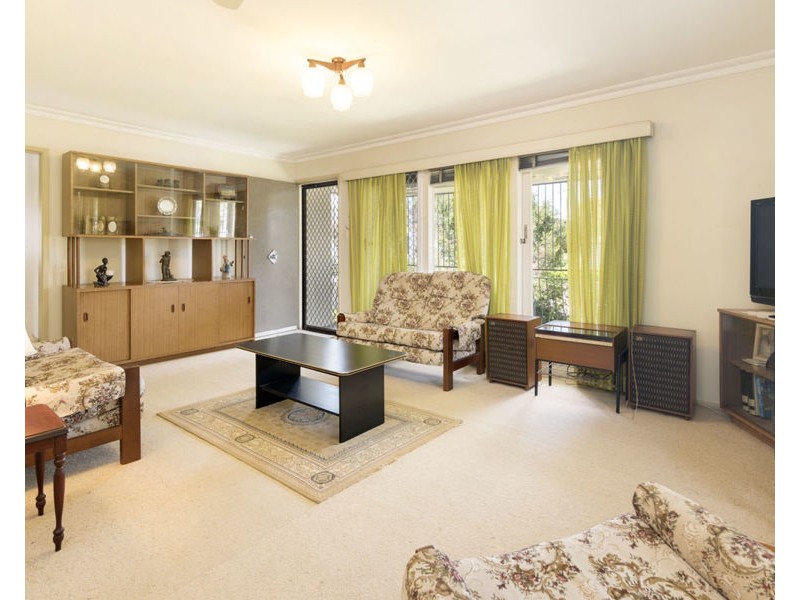 88 Sydney Avenue, Camp Hill QLD 4152