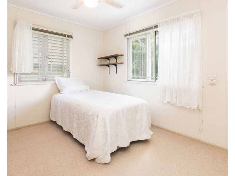 88 Sydney Avenue, Camp Hill QLD 4152
