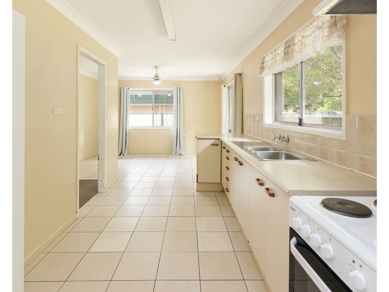 39 Wenlock Crescent, Springwood QLD 4127