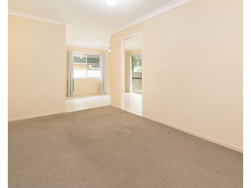 39 Wenlock Crescent, Springwood QLD 4127