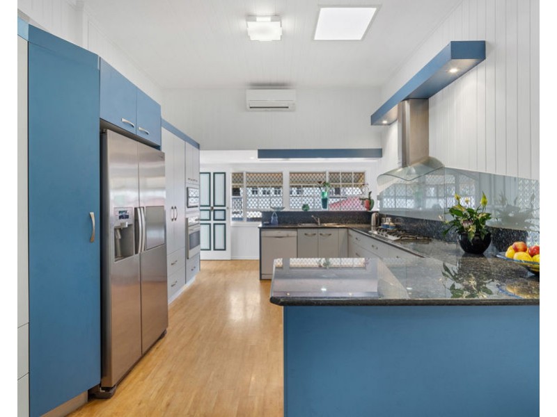 22 Shire Street, Coorparoo QLD 4151