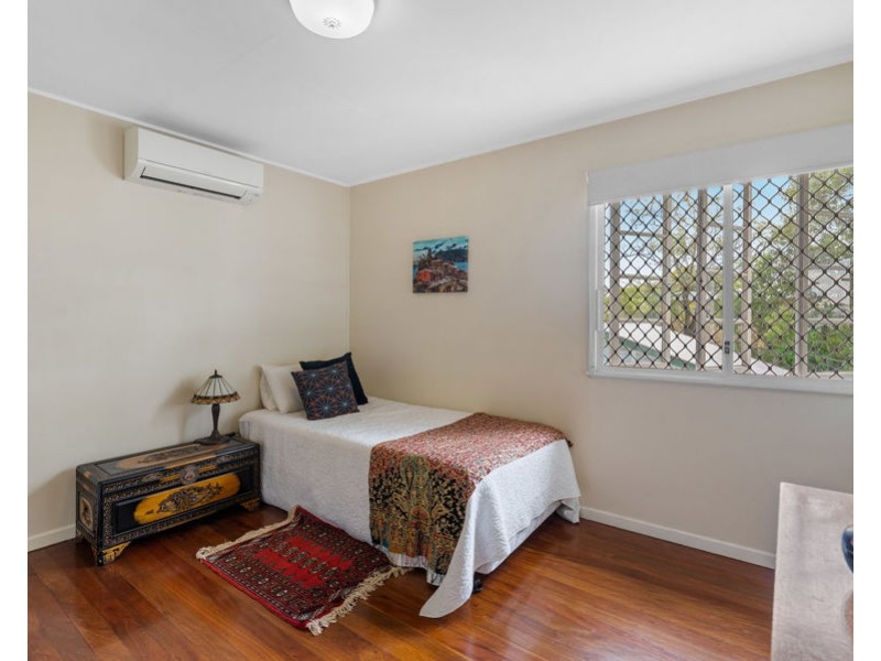 22 Shire Street, Coorparoo QLD 4151
