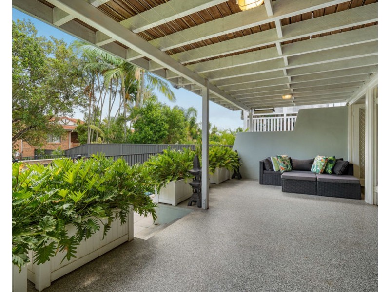 22 Shire Street, Coorparoo QLD 4151