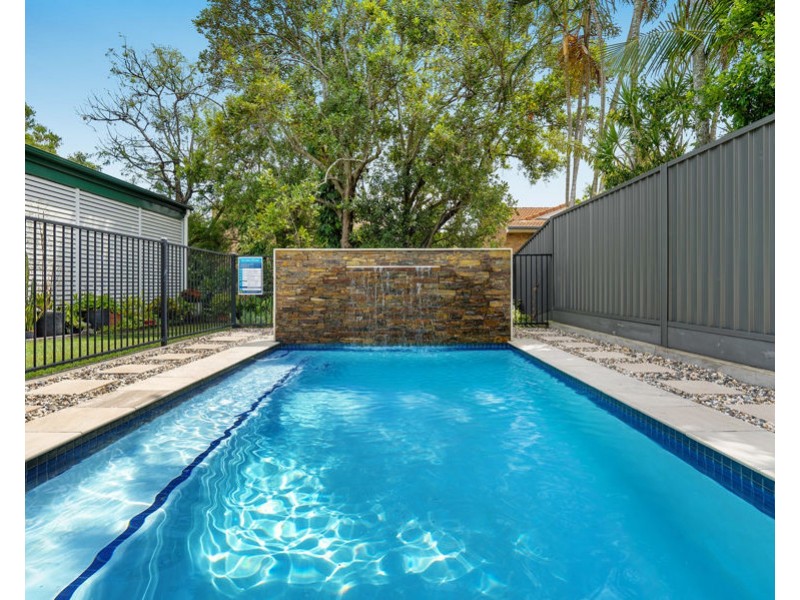 22 Shire Street, Coorparoo QLD 4151