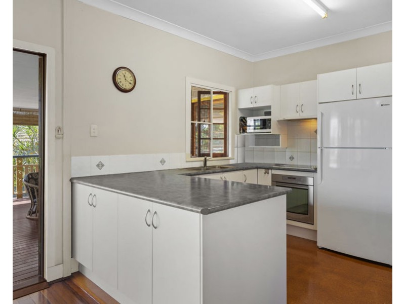 188 Ferguson Road, Norman Park QLD 4170