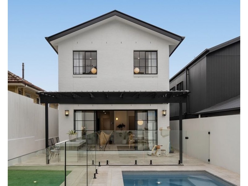 47 Samuel Street, Camp Hill QLD 4152