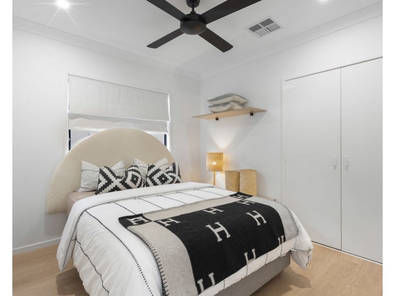 47 Samuel Street, Camp Hill QLD 4152