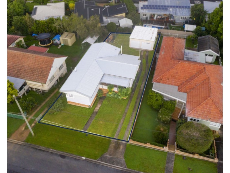 24 Queensthorpe St, Tarragindi QLD 4121