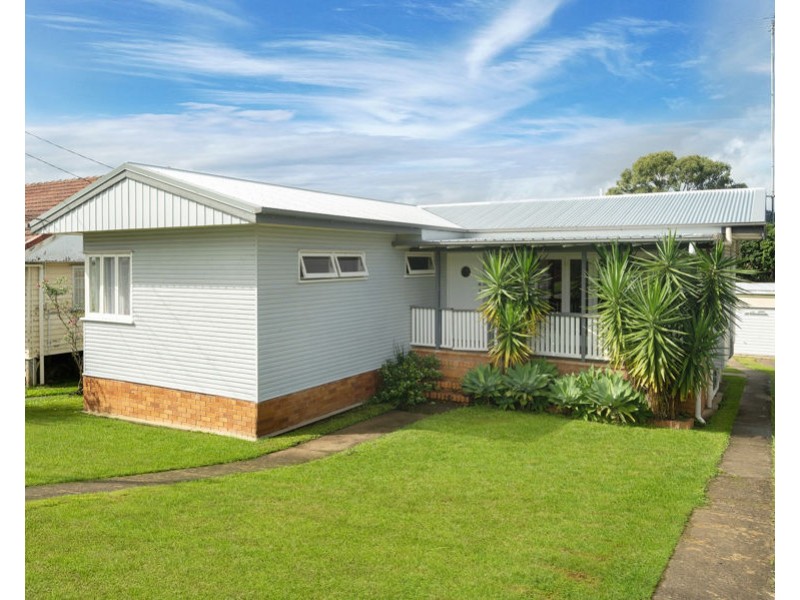 24 Queensthorpe St, Tarragindi QLD 4121