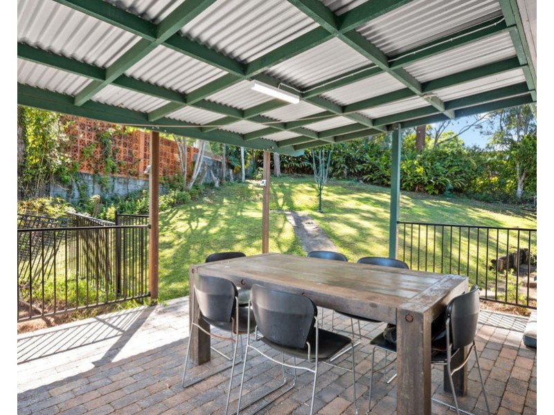 2 Suncroft Street, Mount Gravatt QLD 4122