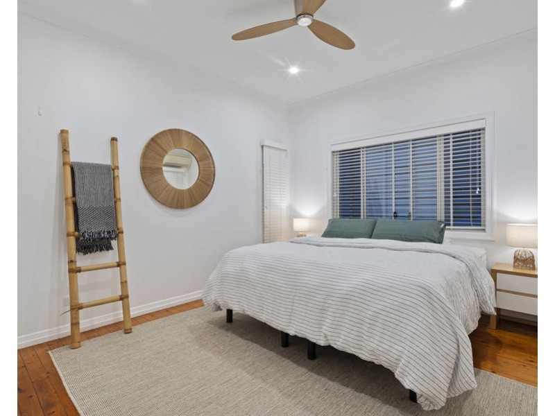 11 Pettigrew St, Mount Gravatt East QLD 4122