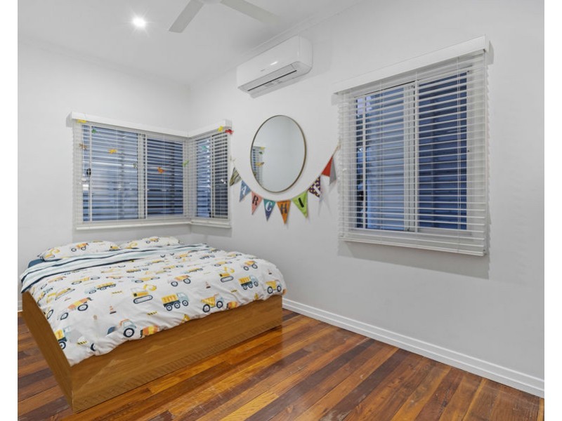 11 Pettigrew St, Mount Gravatt East QLD 4122