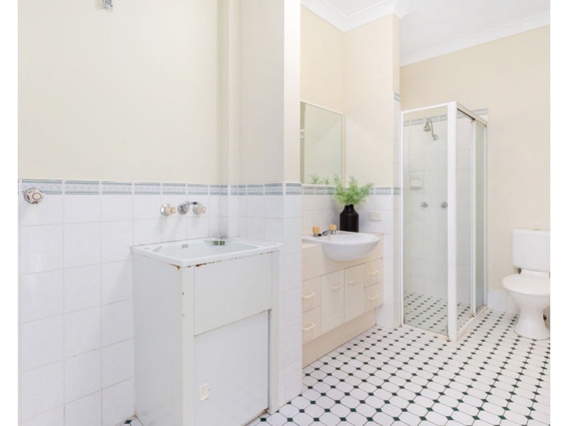 5/282 Cavendish Road, Coorparoo QLD 4151