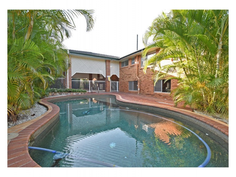 6 Coolmunda Street, Mansfield QLD 4122