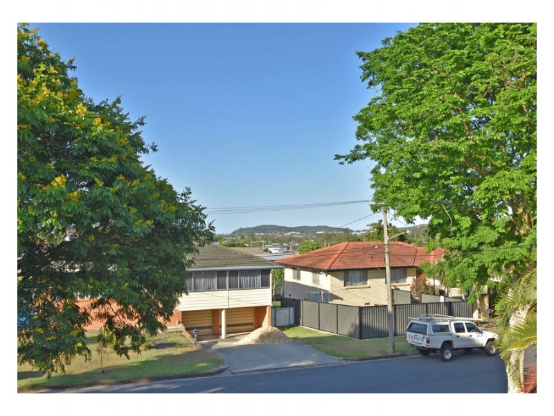 6 Coolmunda Street, Mansfield QLD 4122