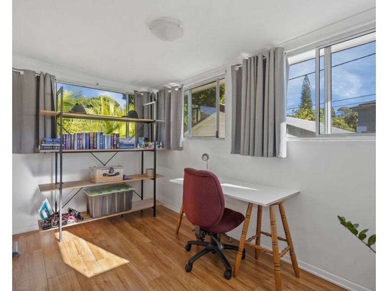 59 Binya St, Holland Park QLD 4121