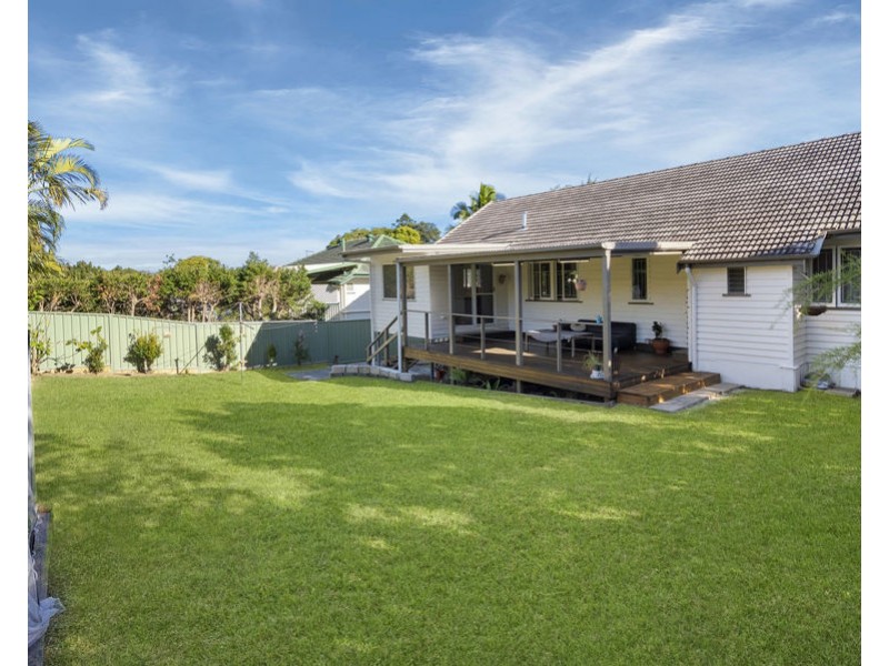 59 Binya St, Holland Park QLD 4121