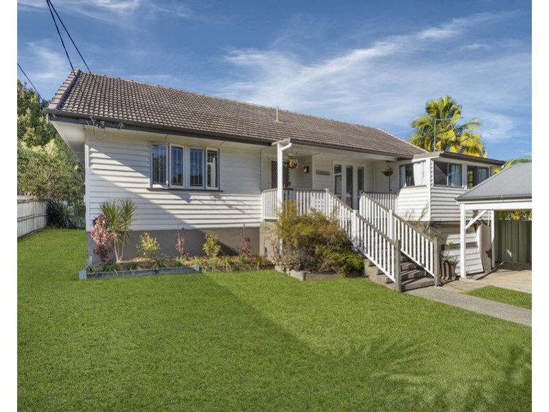 59 Binya St, Holland Park QLD 4121