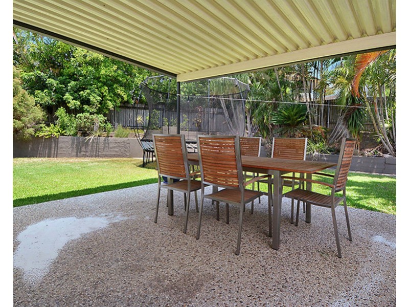 67 Macaulay Street, Coorparoo QLD 4151