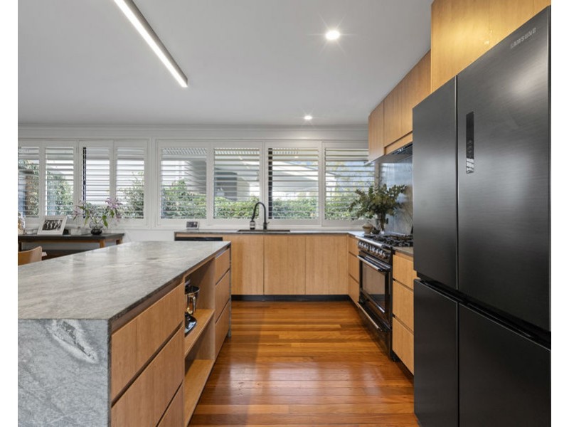 22 Cunard Street, Holland Park QLD 4121