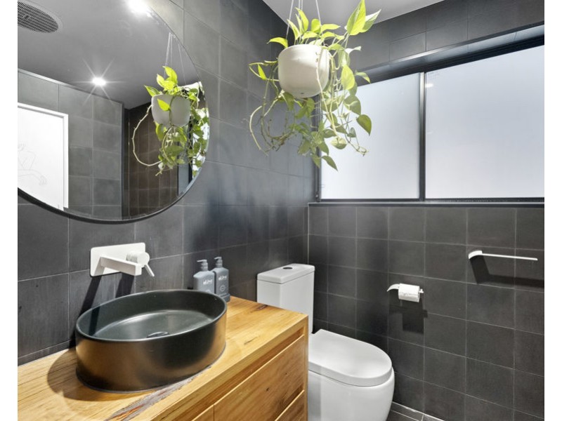 22 Cunard Street, Holland Park QLD 4121