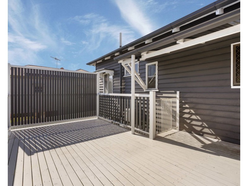 85 Gladstone St, Coorparoo QLD 4151