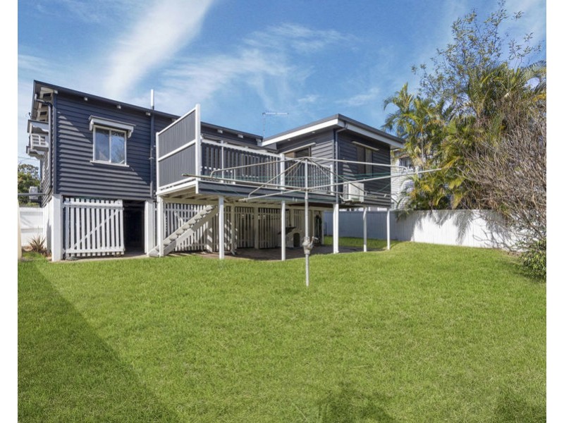 85 Gladstone St, Coorparoo QLD 4151